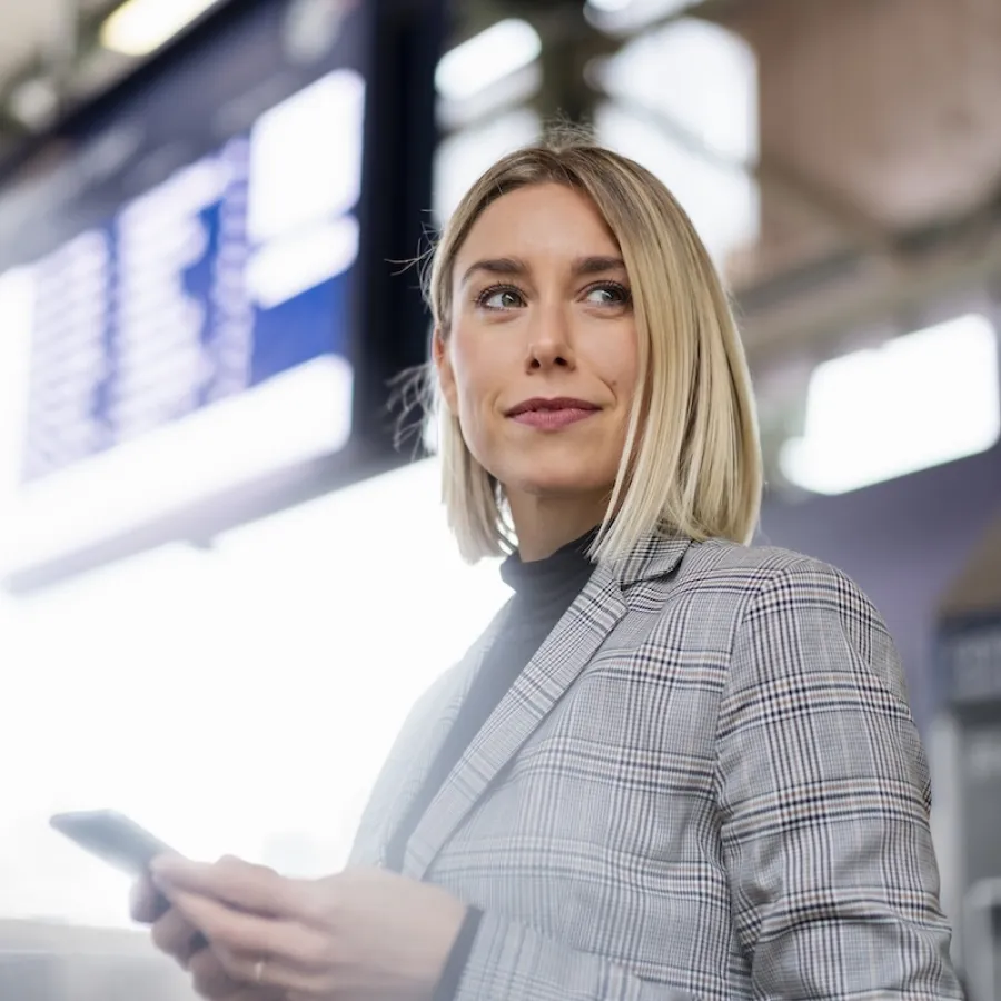 Young business traveller